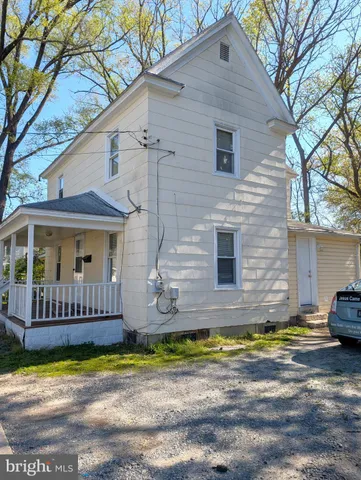 $1,300 | 405 Poplar Street, Salisbury, MD 21804