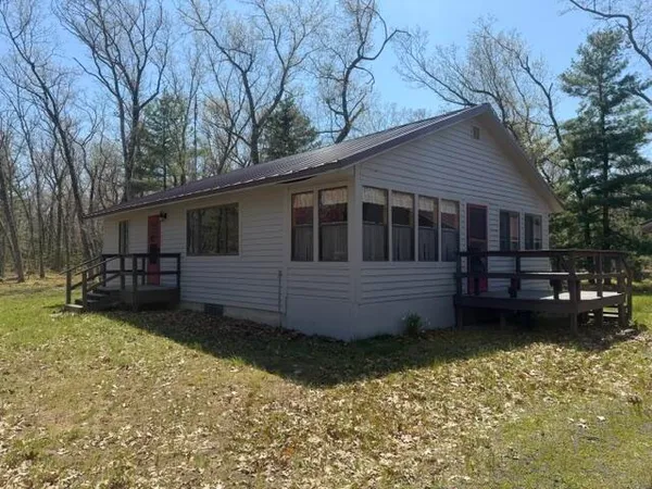 $249,900 | 9227 South Star Lake Drive, Baldwin, MI 49304