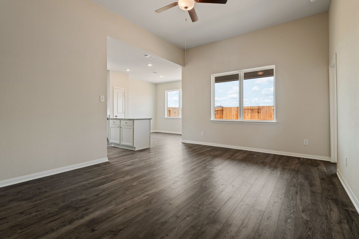 349 Fastboy Lane Waller, TX 77484 - Photo 2 of 13