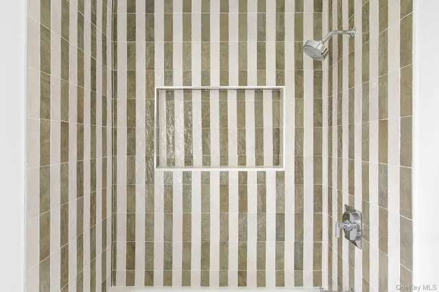 $2,985,000 | 5 Pheasant Lane, Remsenburg, NY 11960