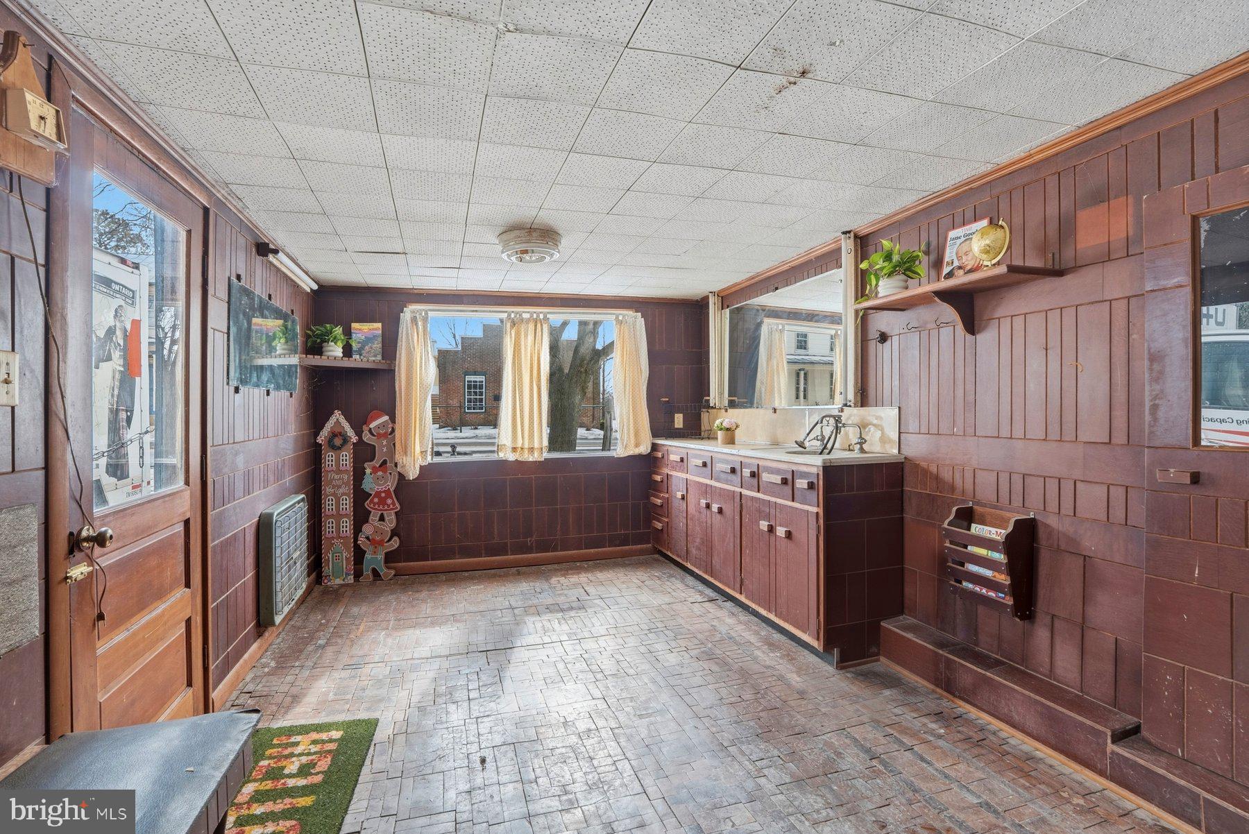 3348 Uniontown Road Westminster, MD 21158 - Photo 50 of 54 Former barber shop