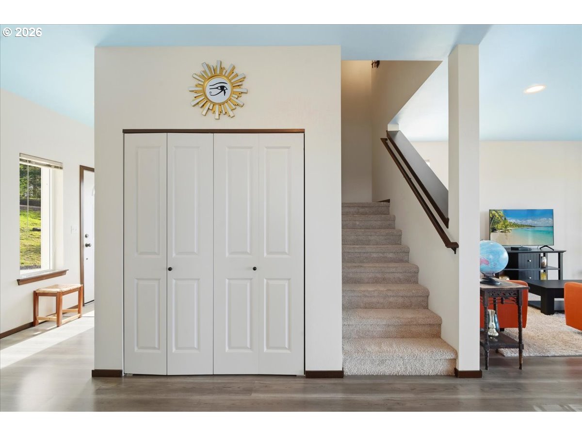 163 Yates Road Chehalis, WA 98532 - Photo 13 of 33 a view of entryway