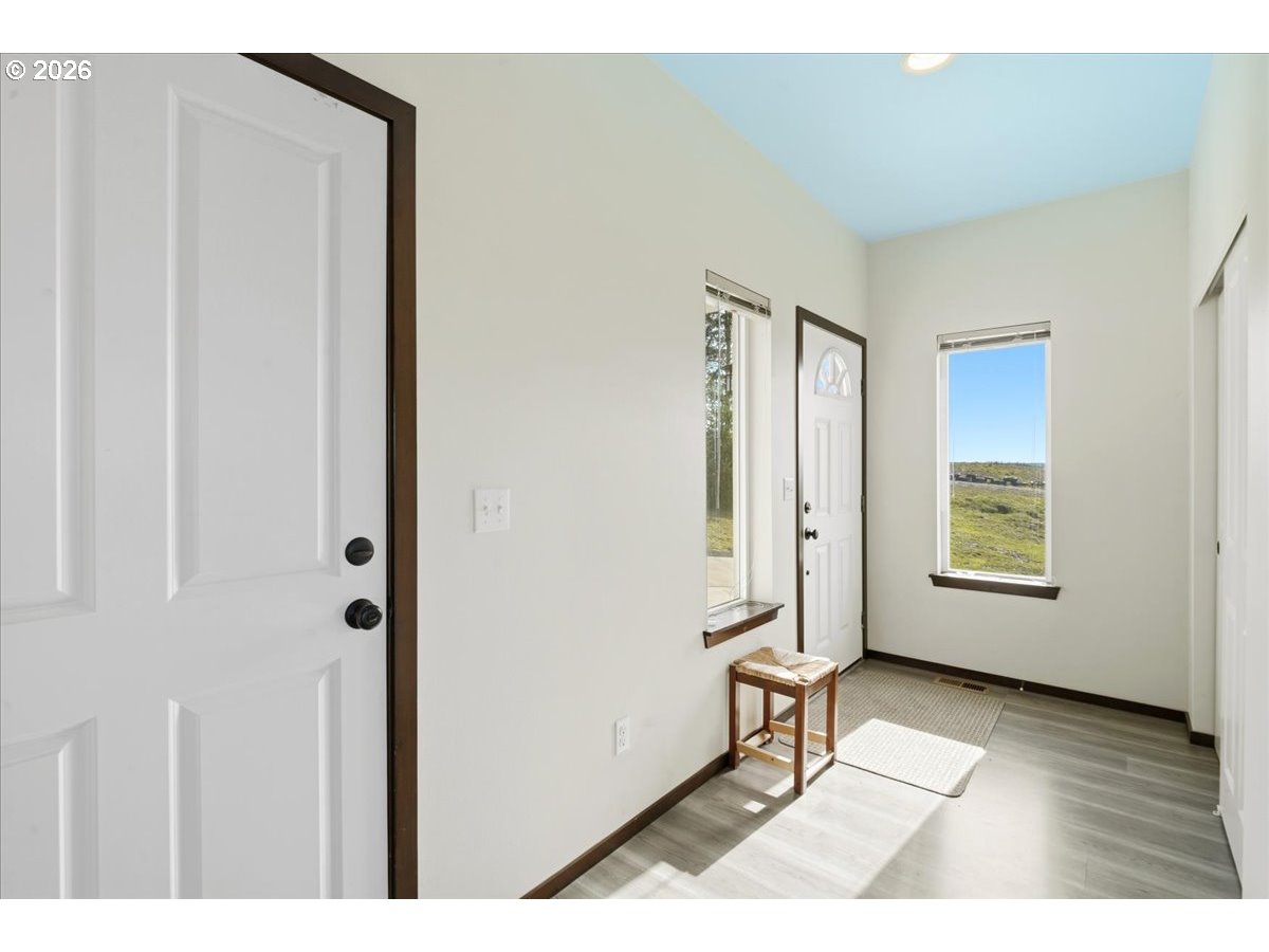163 Yates Road Chehalis, WA 98532 - Photo 2 of 33 a view of an empty room with a window