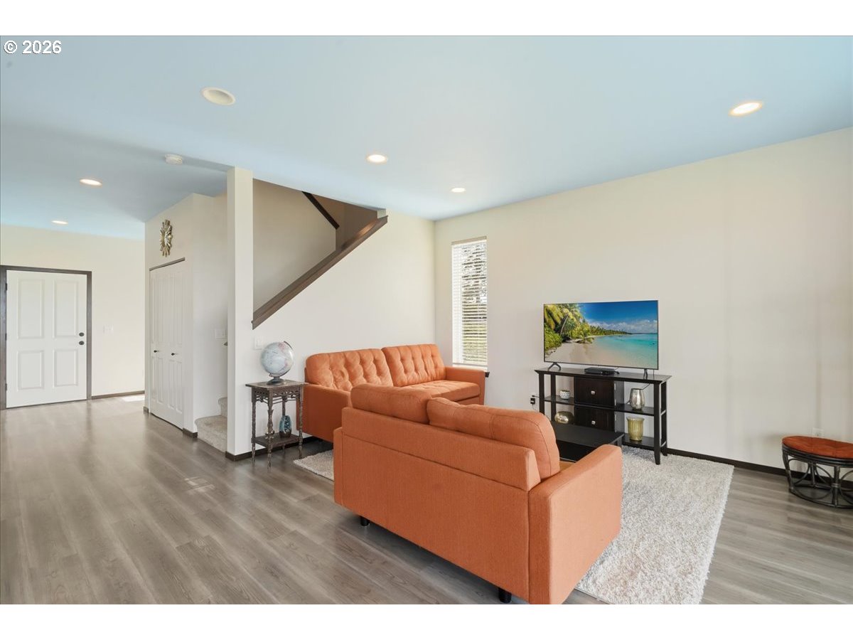 163 Yates Road Chehalis, WA 98532 - Photo 9 of 33 a living room with furniture and a wooden floor