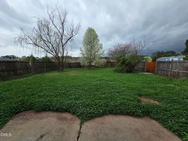 $2,100 | 610 Conover Road, Durham, NC 27703