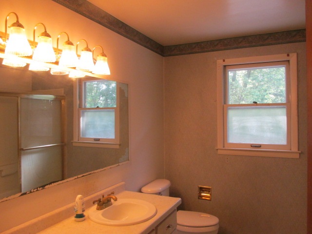 405 Spring Court Washington, IL 61571 - Photo 11 of 21 Gallery Image 11