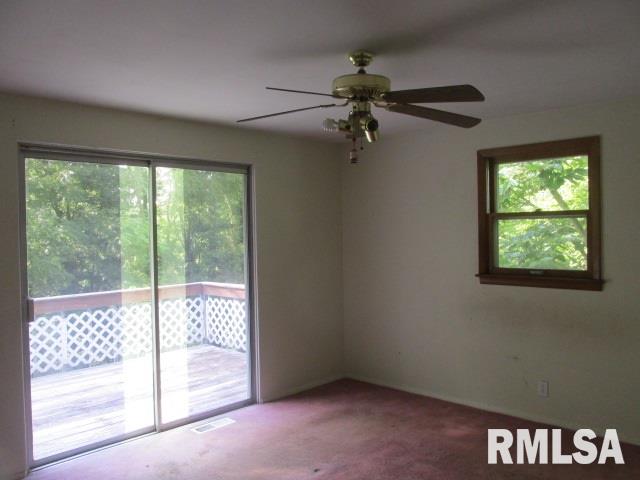 405 Spring Court Washington, IL 61571 - Photo 7 of 21 Gallery Image 7