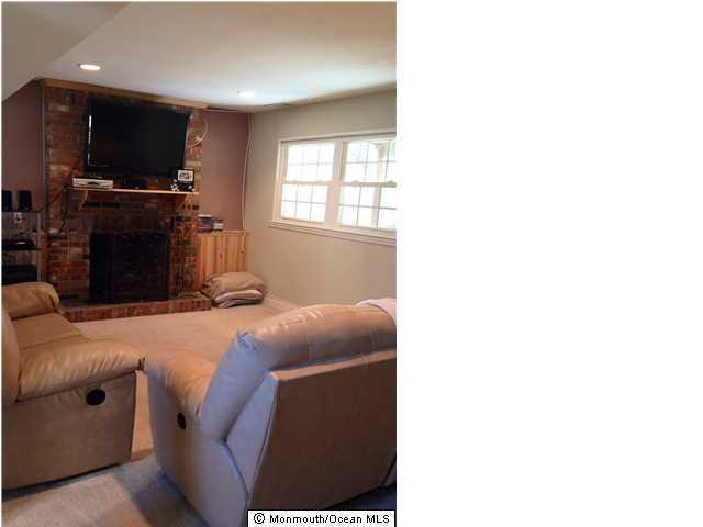 30 Lexington Road Howell, NJ 07731 - Photo 6 of 8 Additional Photo