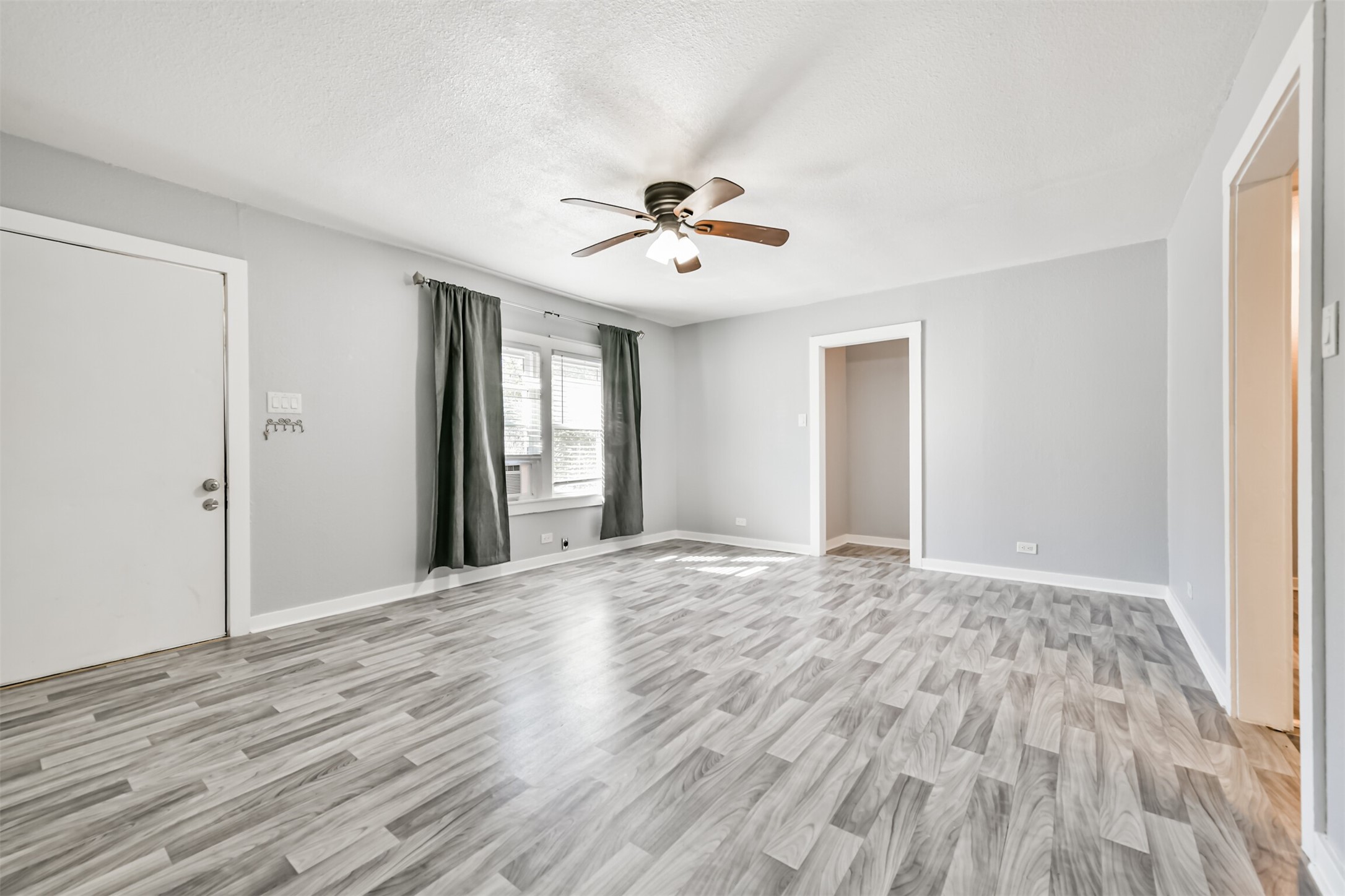 1021 Maple Street La Marque, TX 77568 - Photo 1 of 14