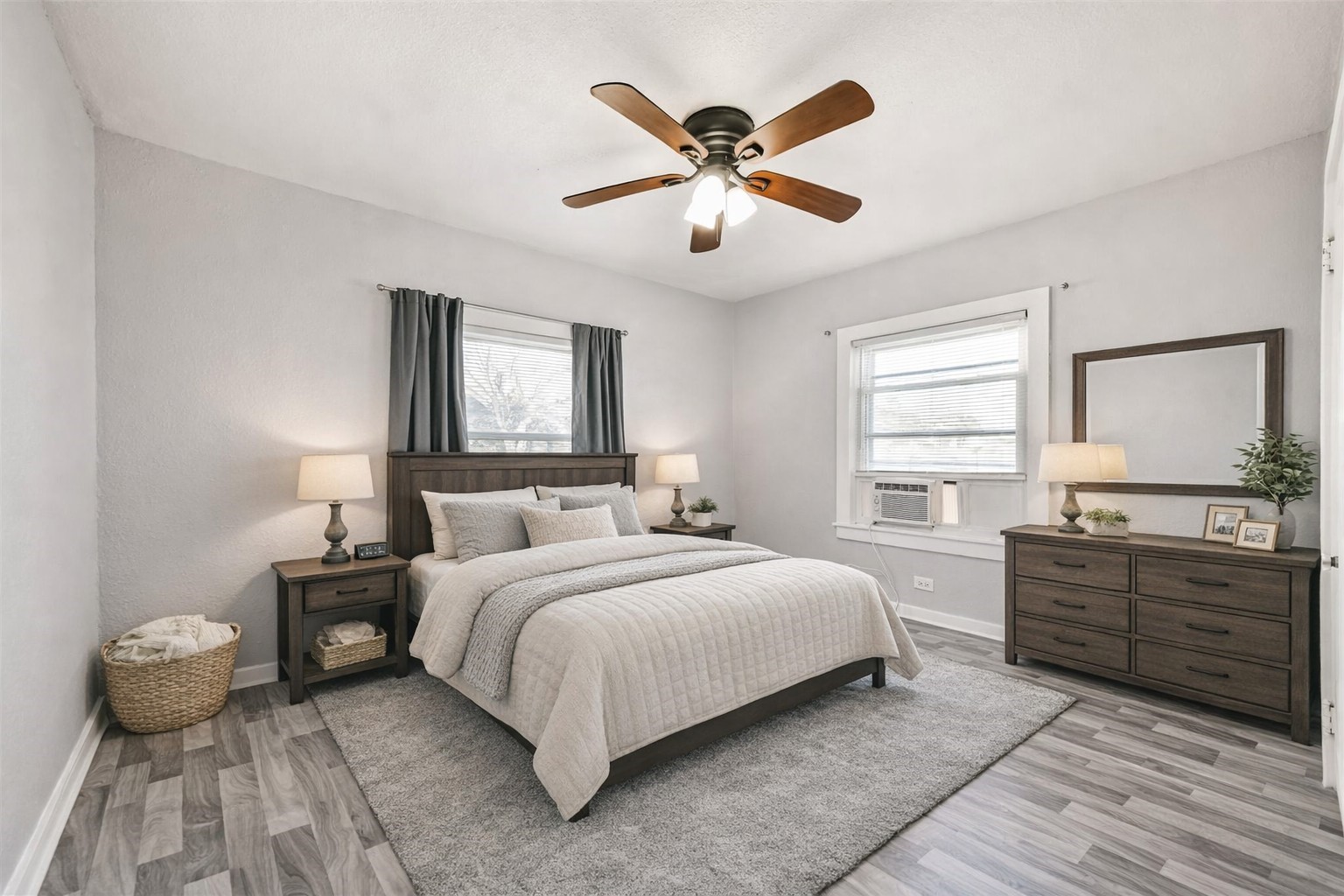 1021 Maple Street La Marque, TX 77568 - Photo 8 of 16 Bedroom 1- AI Virtually staged