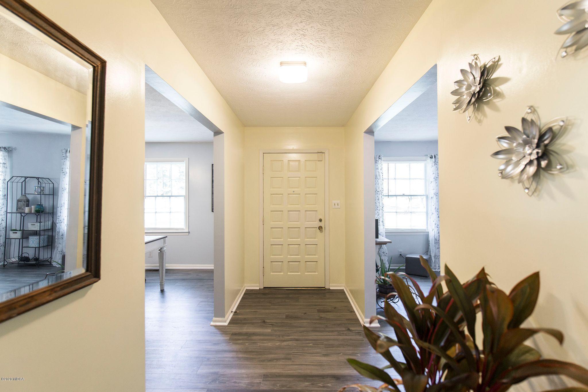 5016 Zebulon Road Macon, GA 31210 - Photo 2 of 36 5016 Zebulon Rd 9