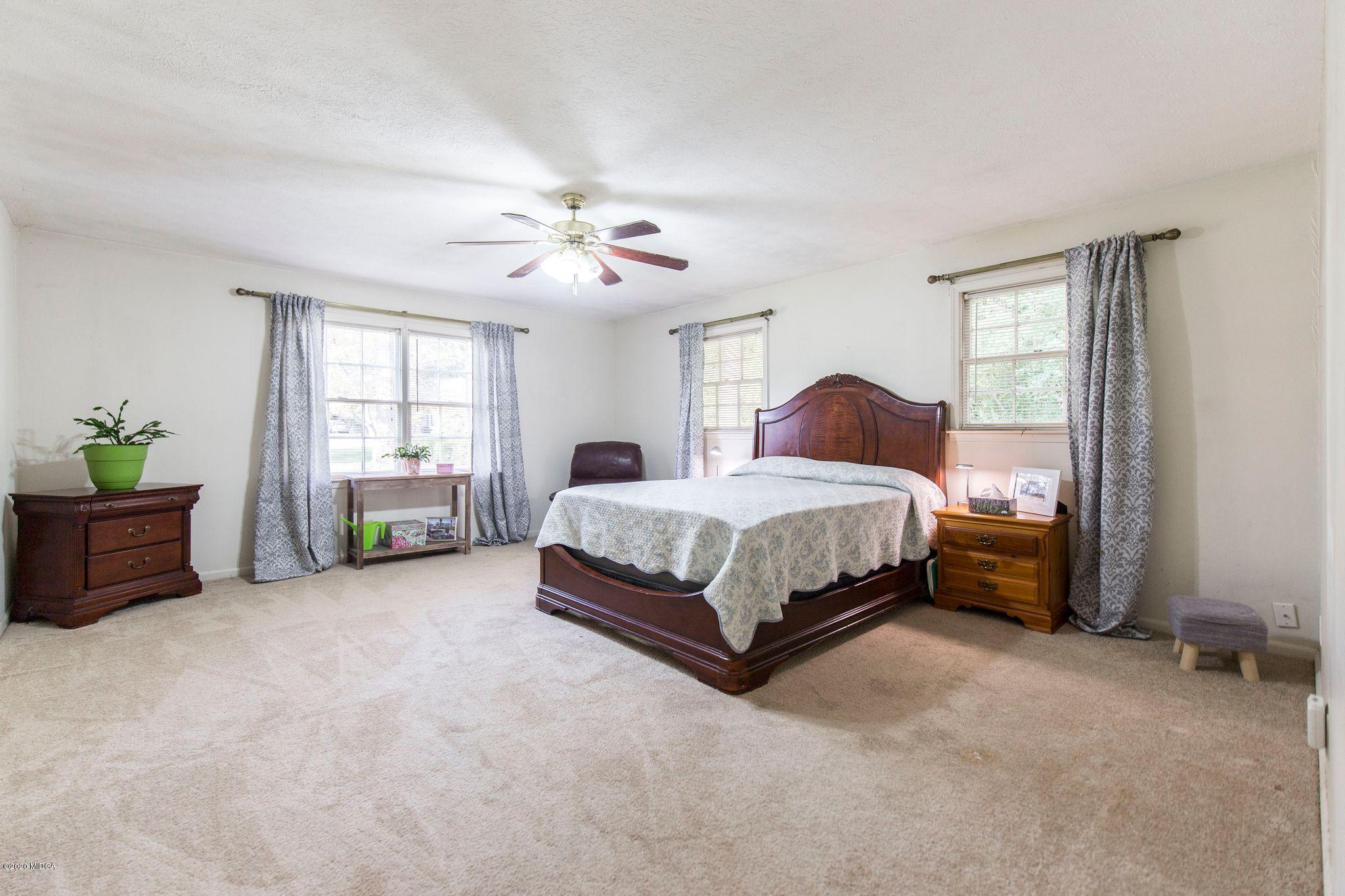 5016 Zebulon Road Macon, GA 31210 - Photo 23 of 36 5016 Zebulon Rd 35