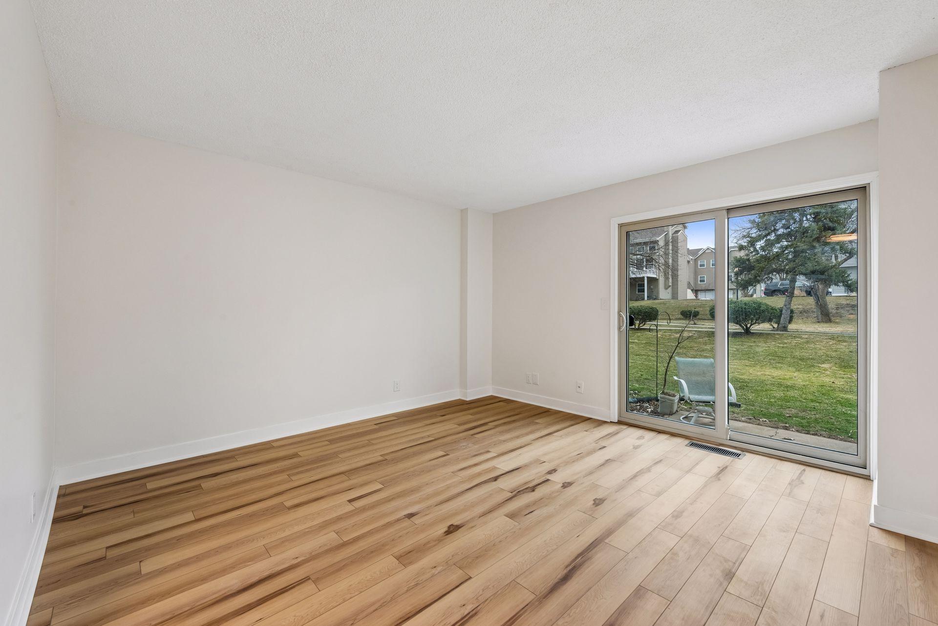 1754 Meadowlark Road, Unit 41754 Eagan, MN 55122 - Photo 7 of 37