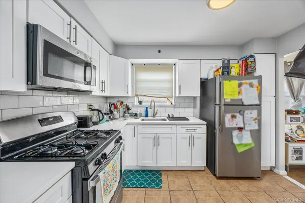 $2,099,000 | 25-04 42nd Street | Astoria