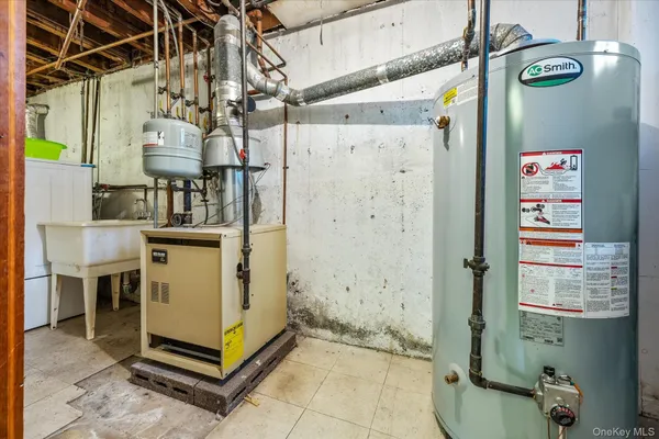 $2,099,000 | 25-04 42nd Street | Astoria