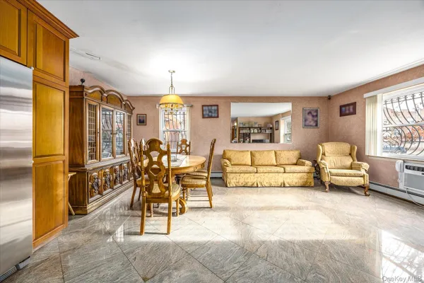 $2,099,000 | 25-04 42nd Street | Astoria