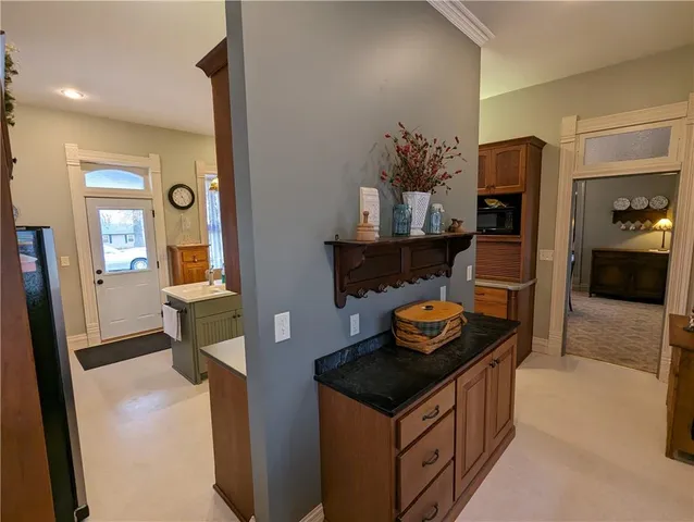 $600,000 | 433 West State Street, Troy, KS 66087