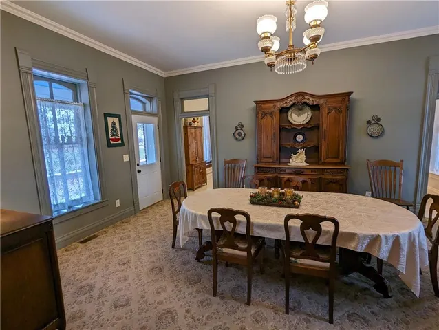 $600,000 | 433 West State Street, Troy, KS 66087