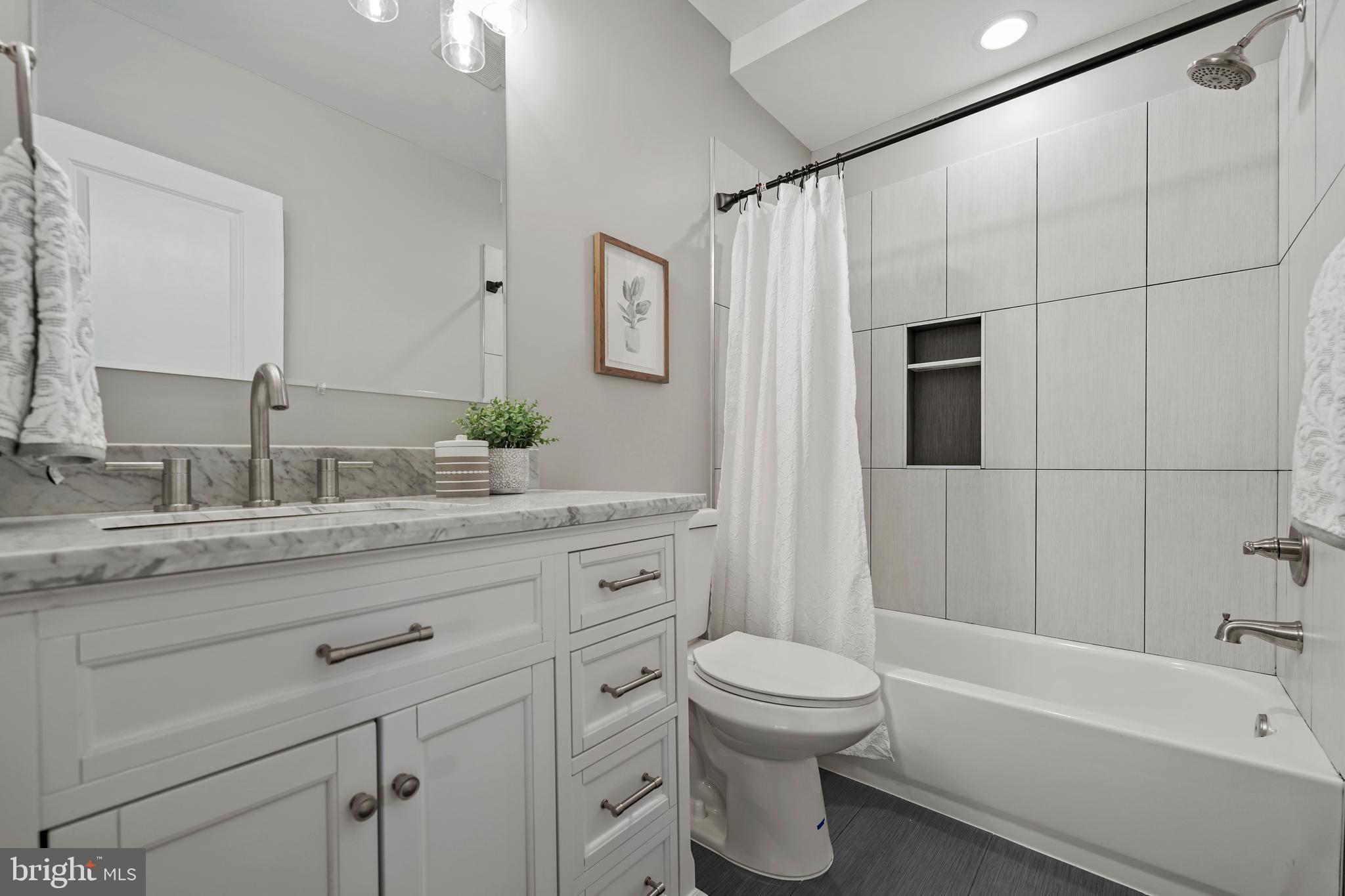 2130 Oakland Road Middle River, MD 21220 - Photo 11 of 20 Gallery Image 11