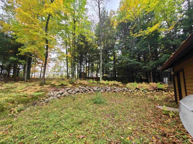 $159,500 | W16125 South Loop Drive, Armstrong Creek, WI 54103