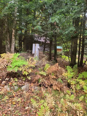 $159,500 | W16125 South Loop Drive, Armstrong Creek, WI 54103