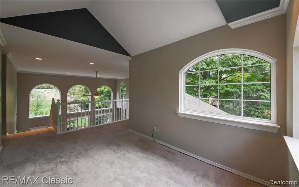 595 East Commerce Street, Unit 2 Milford, MI 48381 - Photo 17 of 25