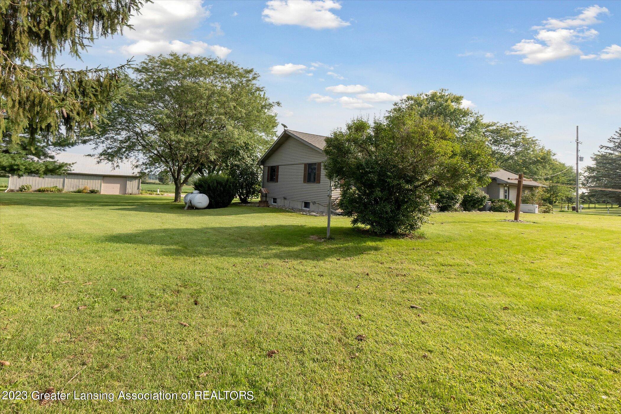 201 North Chester Road Charlotte, MI 48813 - Photo 42 of 49 42-201-N-Chester-Rd-Charlotte-MI-48813-W