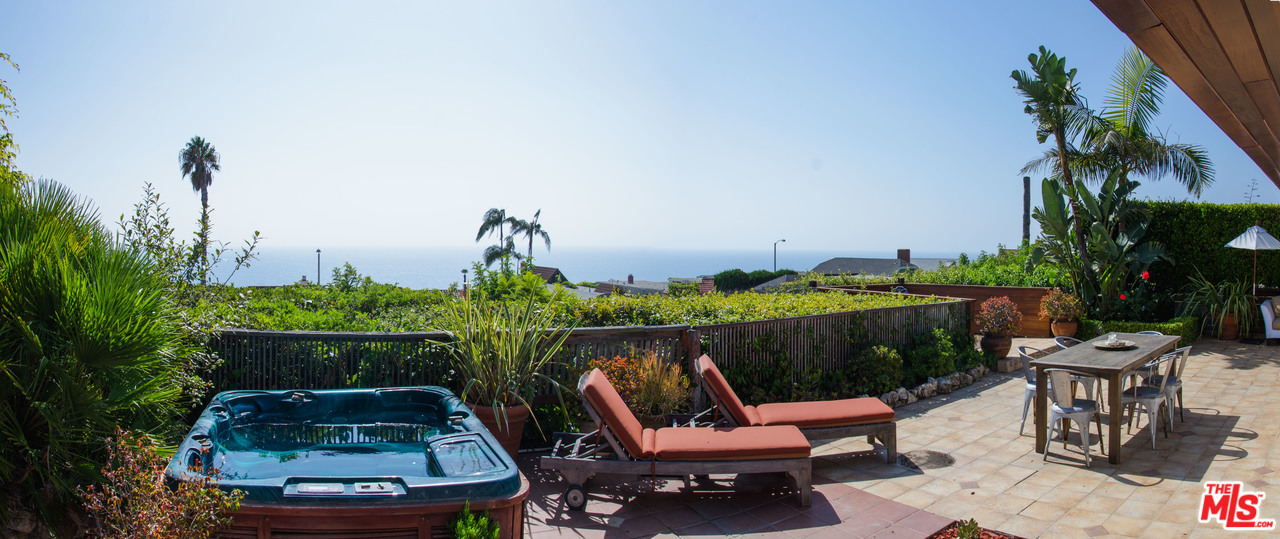 18420 Wakecrest Drive Malibu, CA 90265 - Photo 10 of 26