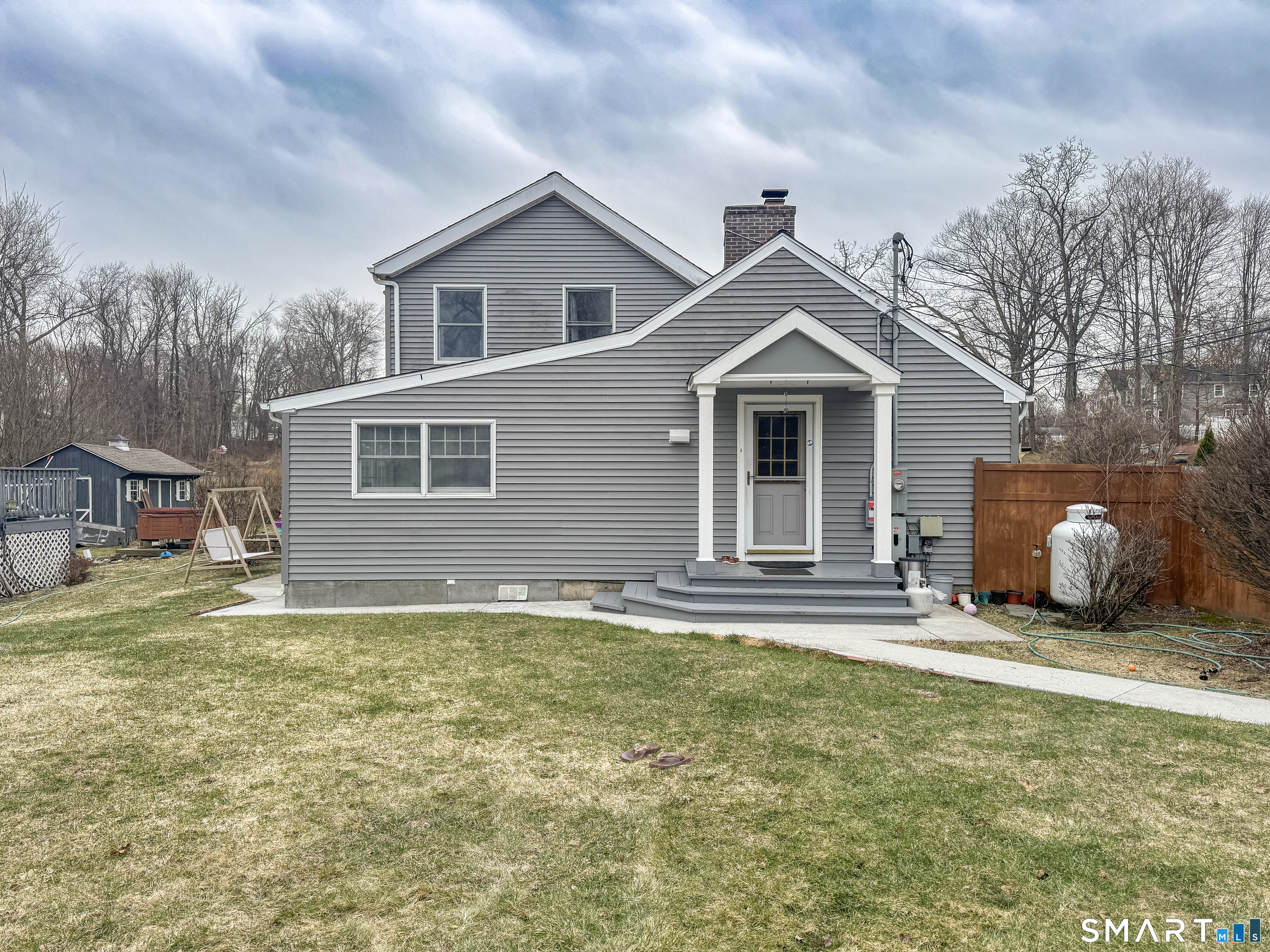 207 Stadley Rough Road Danbury, CT 06811 - Photo 2 of 29