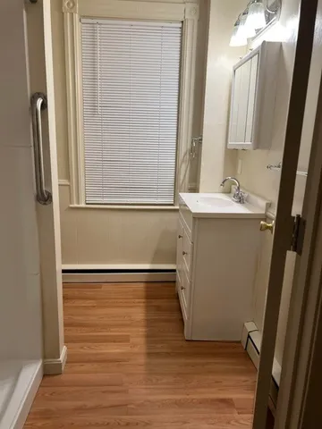 $1,900 | 176 Child Street, Warren, RI 02885