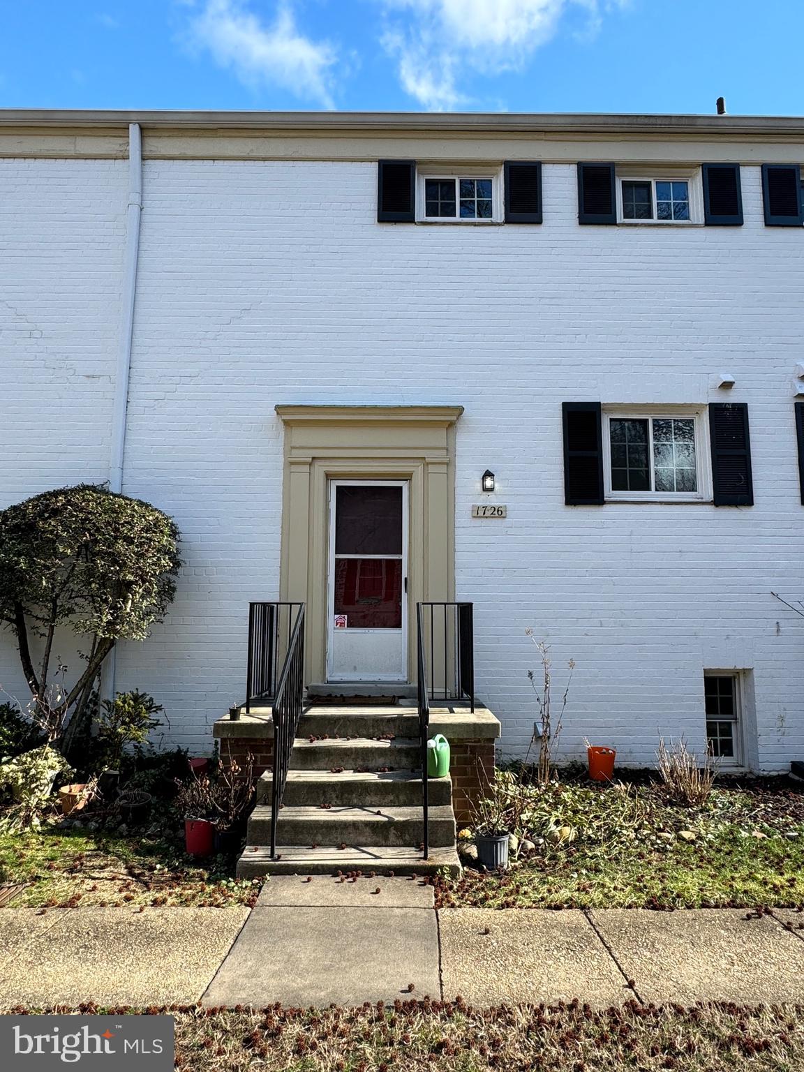 1726 Preston Road Alexandria, VA 22302 - Photo 15 of 16 a front view of a house