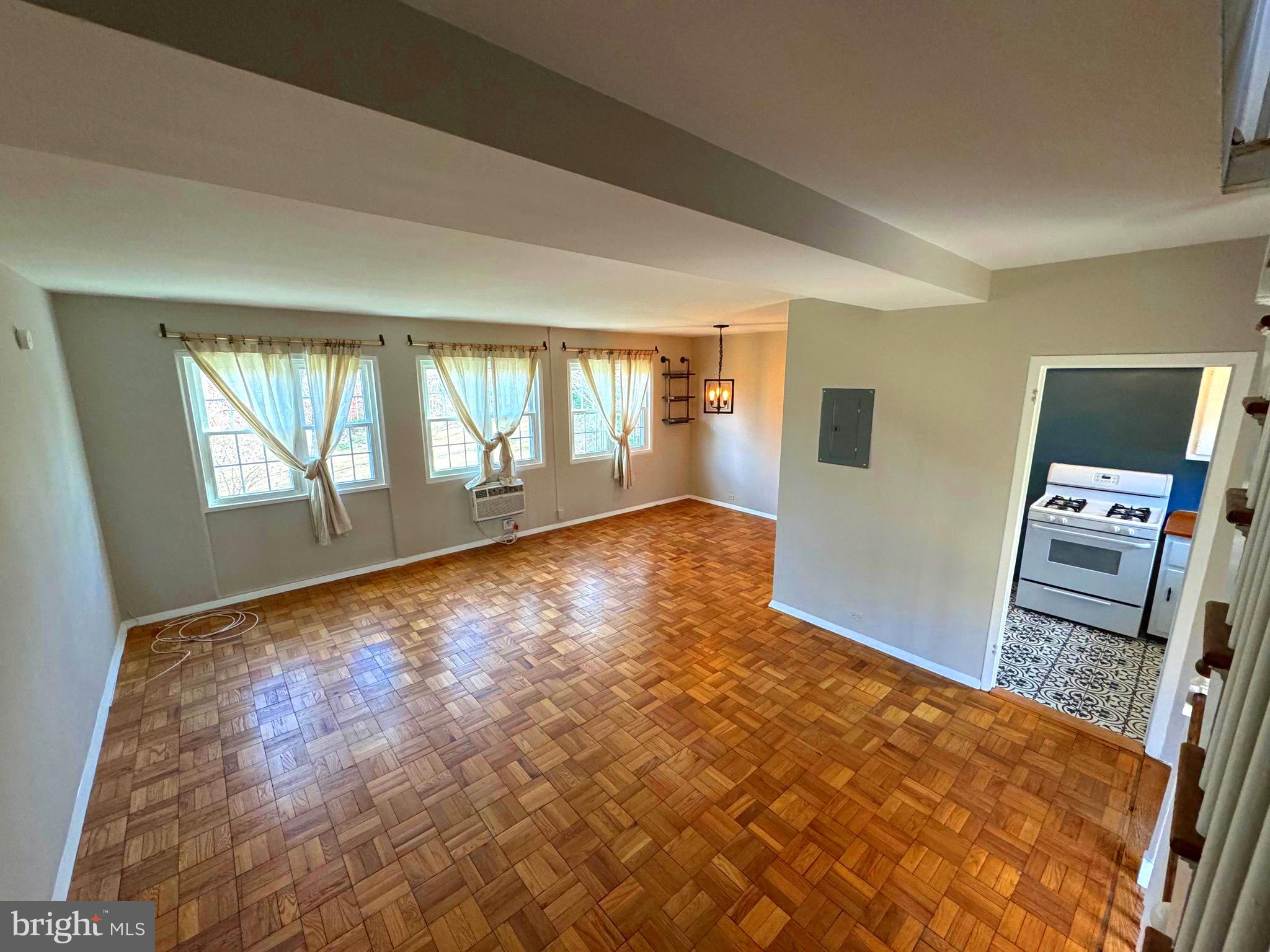 1726 Preston Road Alexandria, VA 22302 - Photo 6 of 27 a view of a livingroom with a flat screen tv