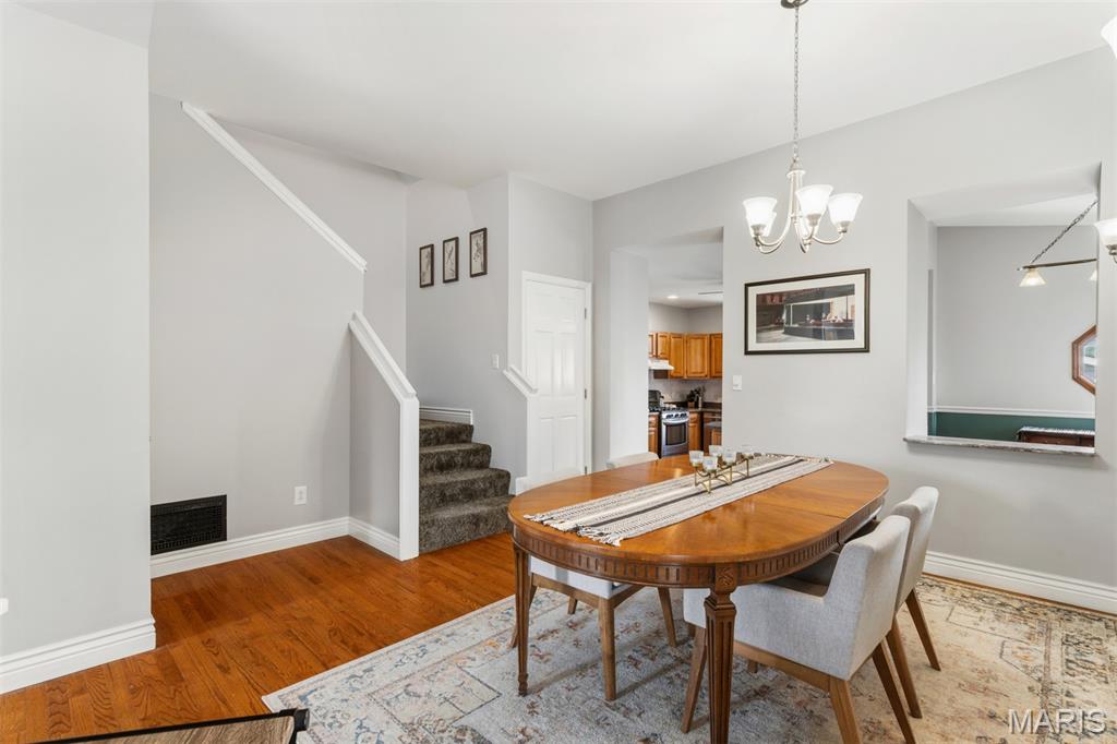 2011 Victor Street St. Louis, MO 63104 - Photo 11 of 41
