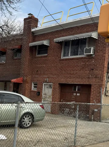 $800,000 | 3800 Bronxwood Avenue | Williamsbridge