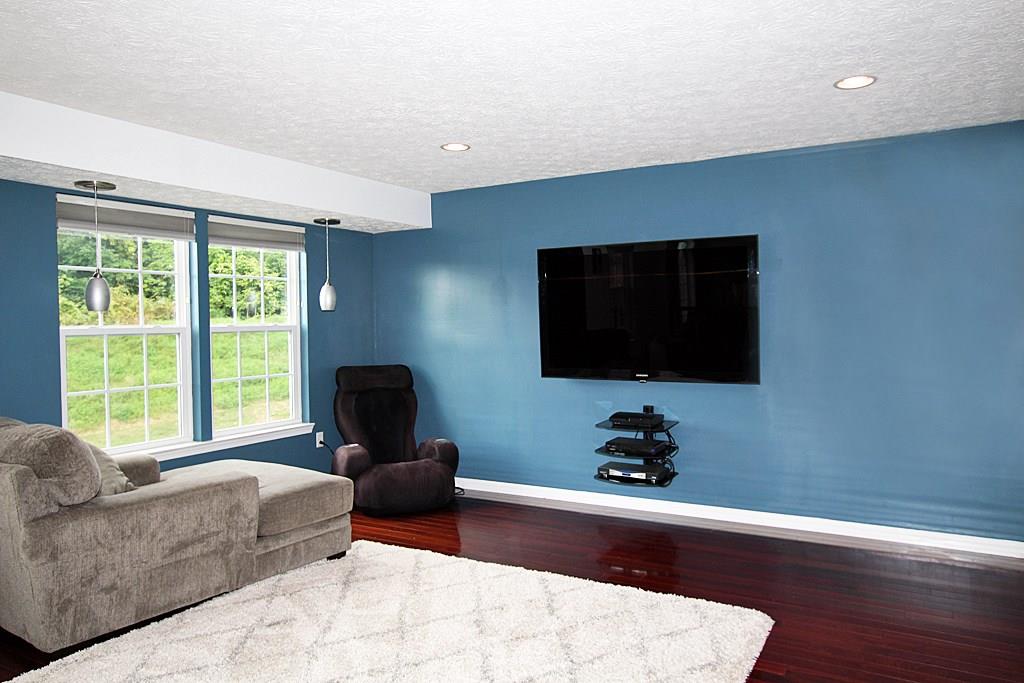 236 Maple Ridge Drive Canonsburg, PA 15317 - Photo 5 of 22 Gallery Image 5