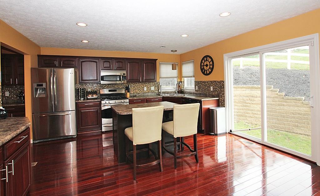 236 Maple Ridge Drive Canonsburg, PA 15317 - Photo 10 of 22 Gallery Image 10