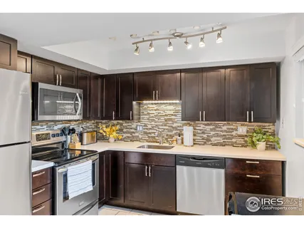 $399,995 | 4216 East Maplewood Way, Centennial, CO 80121