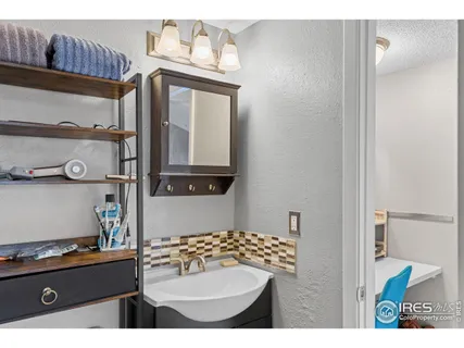 $399,995 | 4216 East Maplewood Way, Centennial, CO 80121