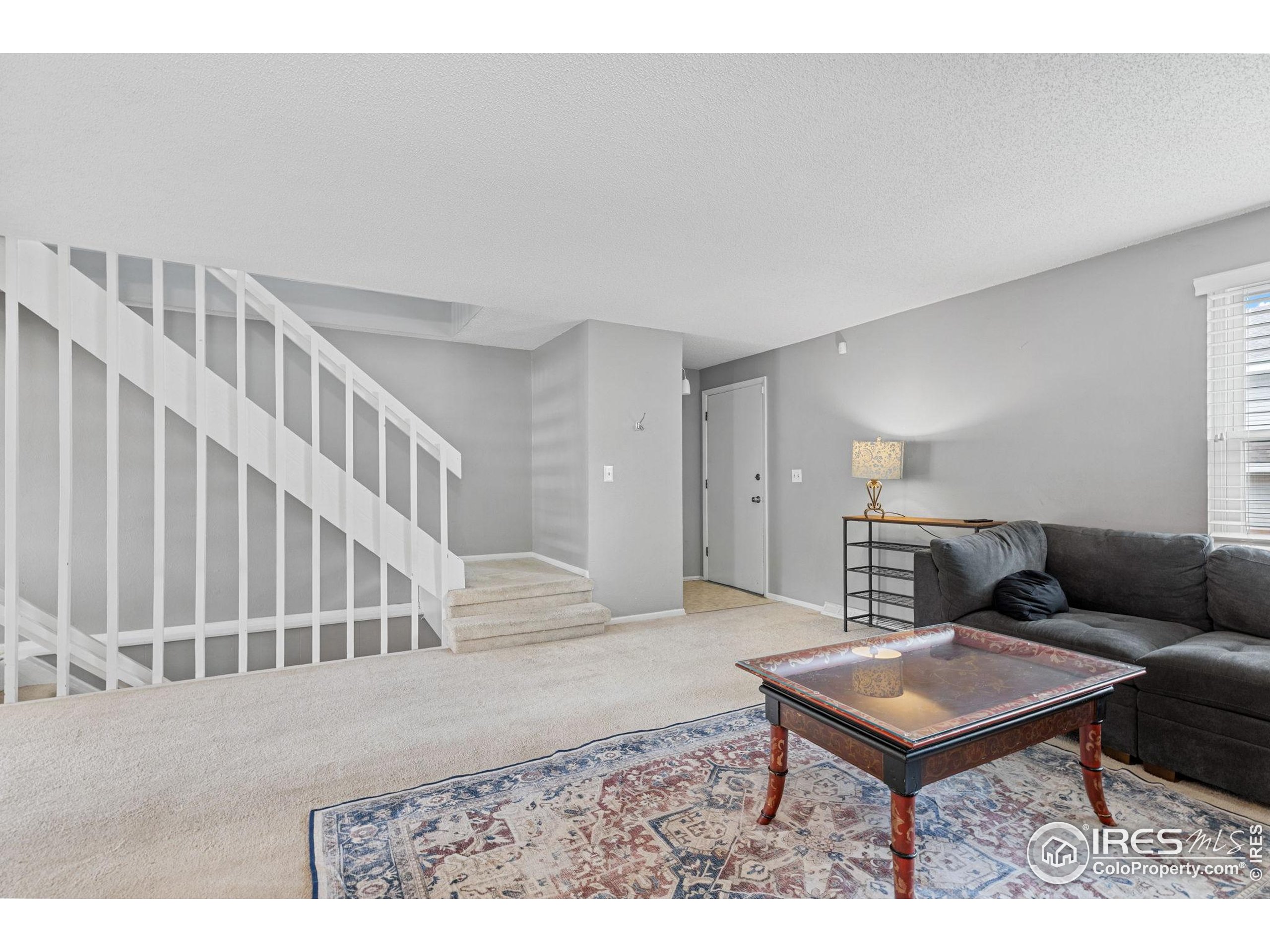 4216 East Maplewood Way Centennial, CO 80121 - Photo 8 of 43