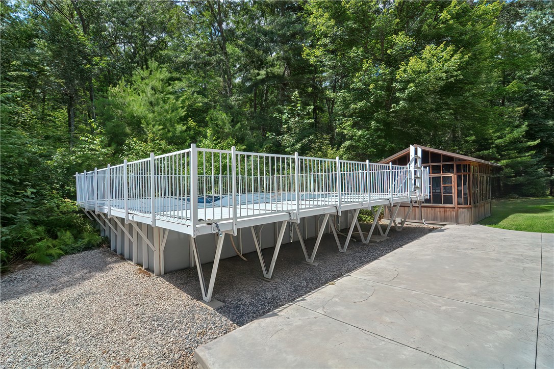 488 Log Road Smithfield, RI 02917 - Photo 11 of 48