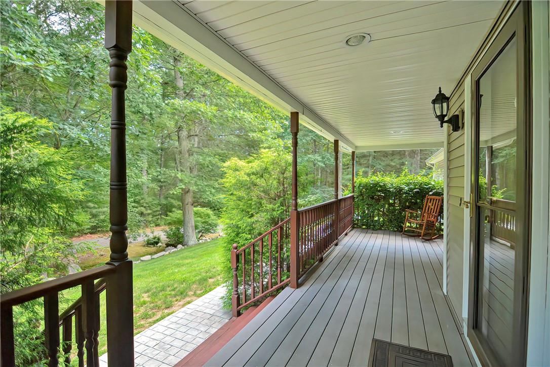 488 Log Road Smithfield, RI 02917 - Photo 8 of 48