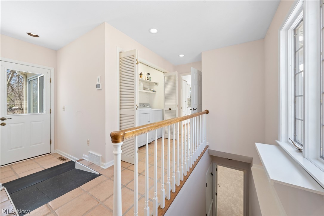 1833 Ridgebrook Circle Lyndhurst, OH 44122 - Photo 28 of 45 Gallery Image 28