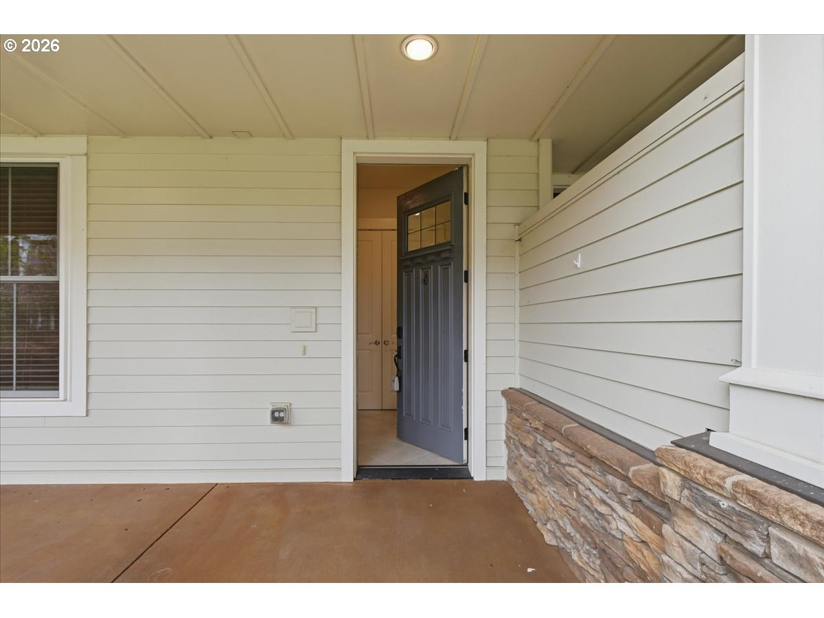7816 Northwest Quinault Street Camas, WA 98607 - Photo 3 of 47