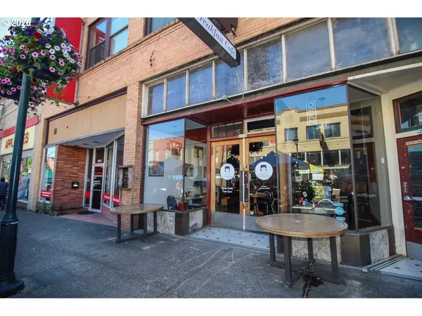 $1,249,000 | 2014 Main Street, Forest Grove, OR 97116