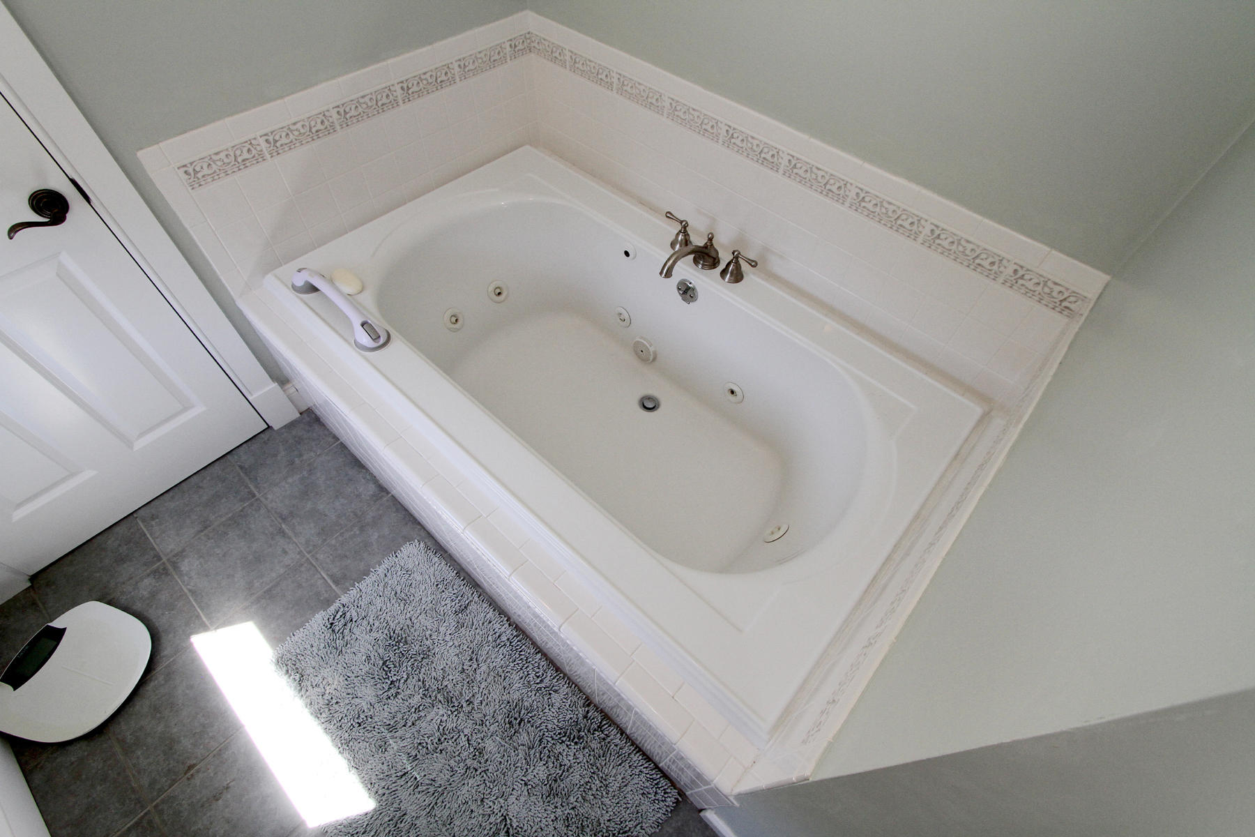 404 Harwich Road Brewster, MA 02631 - Photo 24 of 34 IMG_5860