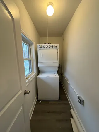 $1,450 | 417 North Main Street, Algonquin, IL 60102