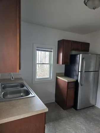 $1,450 | 417 North Main Street, Algonquin, IL 60102