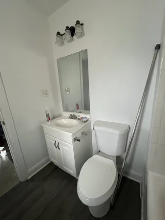 $1,450 | 417 North Main Street, Algonquin, IL 60102