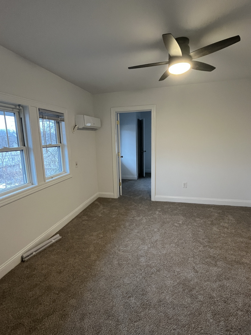 417 North Main Street Algonquin, IL 60102 - Photo 3 of 26