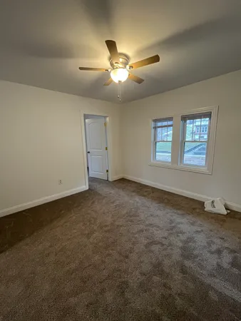 $1,450 | 417 North Main Street, Algonquin, IL 60102